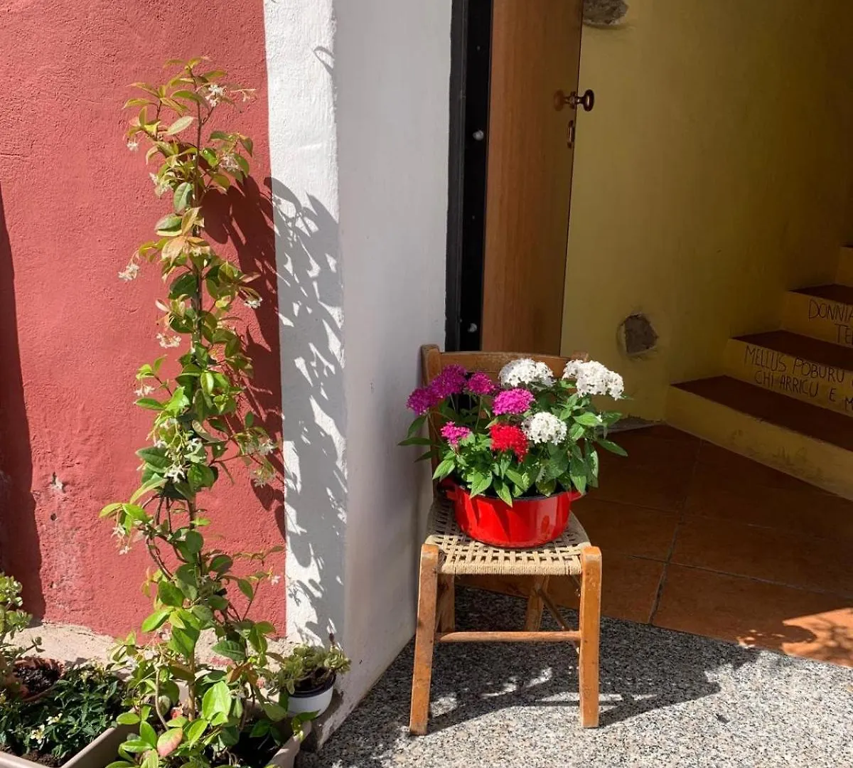 Affitti Brevi Tzia Licca Bed and Breakfast Teulada 0*,